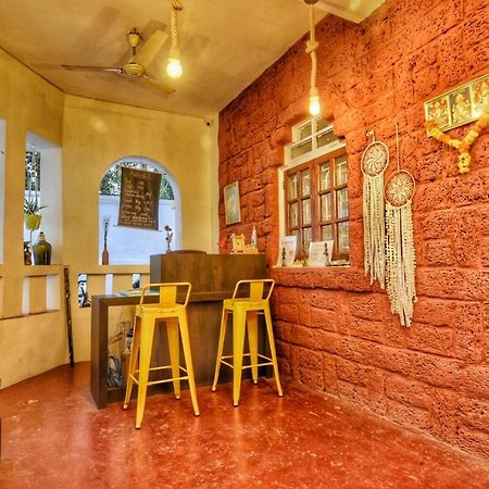 Aerostel - Backpacker'S Hostel In Goa 칼랑굿 외부 사진